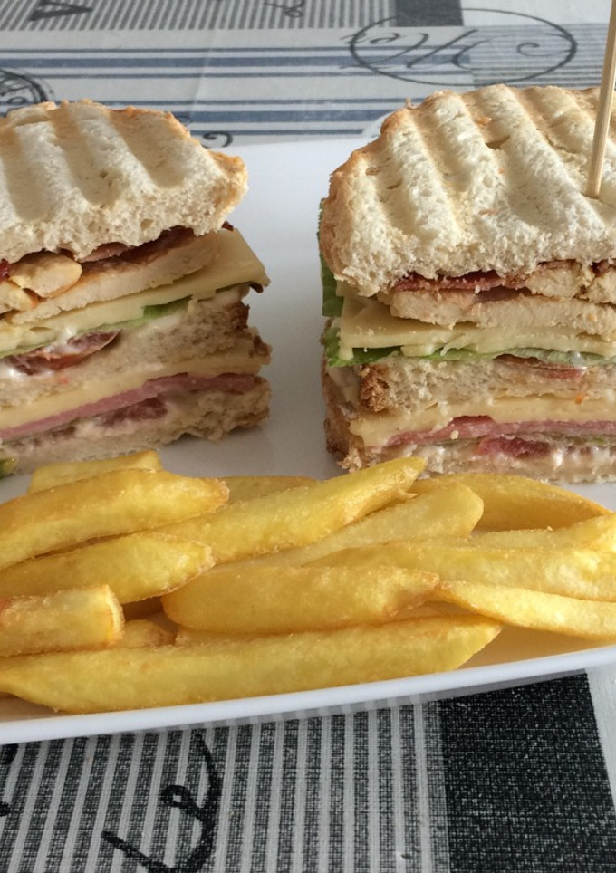 Una foto de Sándwich Club
