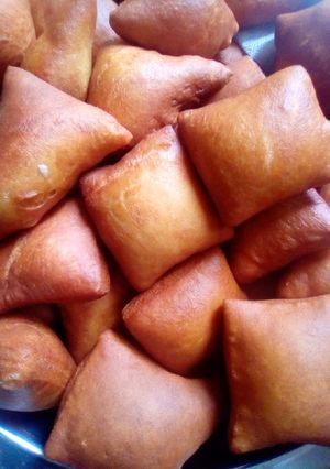 A picture of Mandazi.