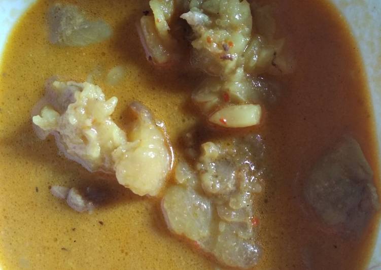 Gulai daging sapi