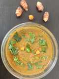 பச்சை மஞ்சள் குழம்பு (Raw Turmeric Gravy)(Pachai manjal kulambu recipe in tamil)