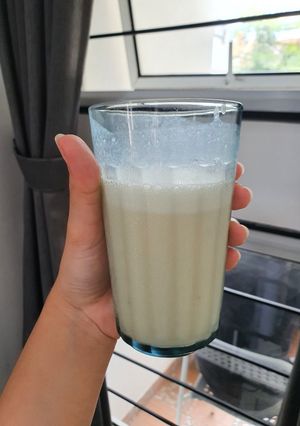 Foto resep Banana & Yakult Smoothies