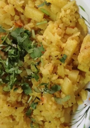पोहा रेसिपी मुख्य फोटो