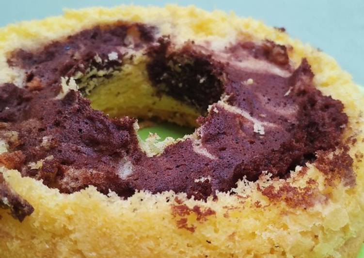 Marble cake teflon (resep praktis, antigagal)