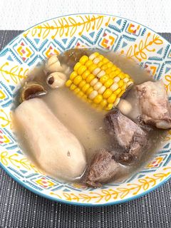 栗子淮山排骨湯 的食譜成品照片