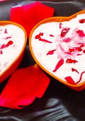 A picture of Rose Chenna Cream.