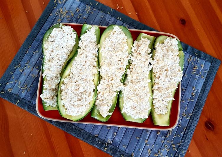 Zucchine ripiene di riso integrale e ricotta