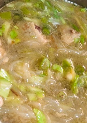 A picture of Chicken & Vegetable Vermicelli Soup - Sotanghon / Glass Noodle Soup.