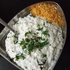 A picture of Curd rice.