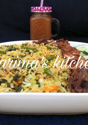 A picture of Mixed veggies rice.