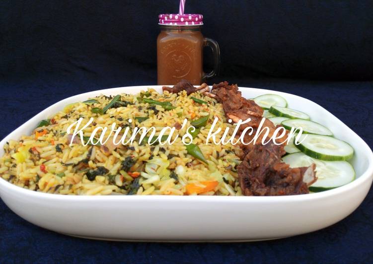 Simple Way to Prepare Mixed veggies rice in 19 Minutes at Home