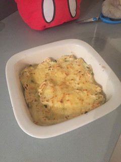A picture of Easy cheesy mashed potato with spring onions.