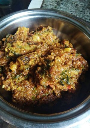 भरवा करेला(बिटर ग्राउंड) (Bharva karela(bitter ground) recipe in hindi) रेसिपी मुख्य फोटो