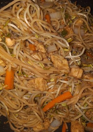 Una foto de Fideos chinos