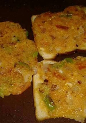 A picture of Sooji Toast.