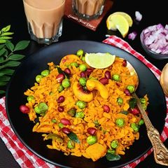 A picture of Matar Poha / Pea Poha.
