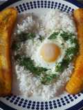 Arroz a la cubana con huevo y plátano