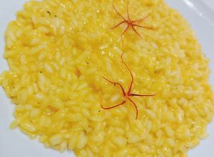 Foto di Risotto allo zafferano con pistilli