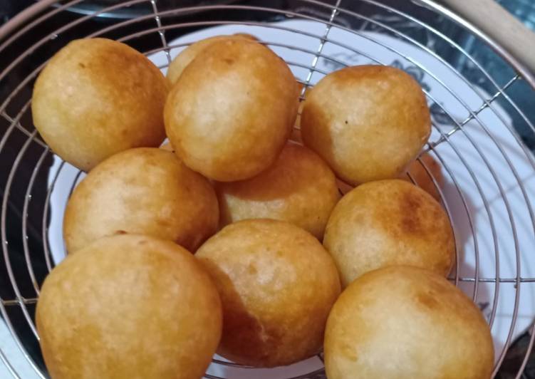 resep cara mengolah Bola singkong goreng