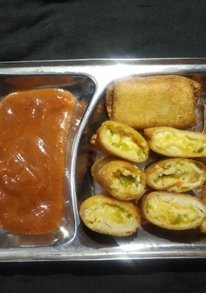 A picture of Noodles Spring Roll.