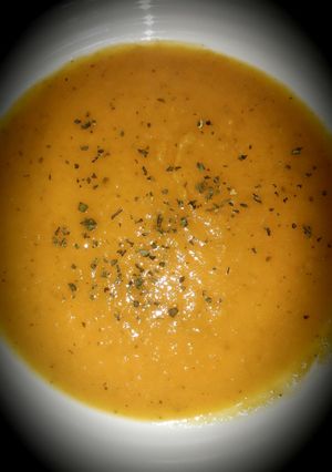 Édesburgonya krémleves recept fotója