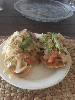Una foto de Tortas de carne de cerdo y col en escabeche
