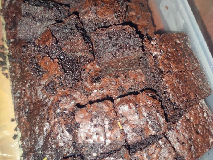 Cara Mudah Menyiapkan Resep Chocolate Brownies • Shinny Crush &amp;amp; Nyoklat yang Uenak Anti Ribet, Menggugah Selera