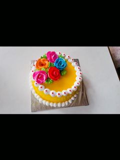 पाइनएप्पल जेली केक (PineApple jelly cake recipe in hindi) रेसिपी मुख्य फोटो