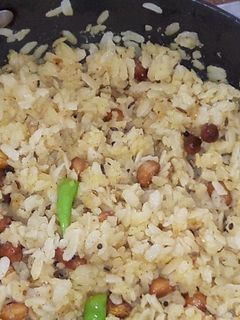 पीनट पोहा (Peanut Poha recipe in hindi) रेसिपी मुख्य फोटो