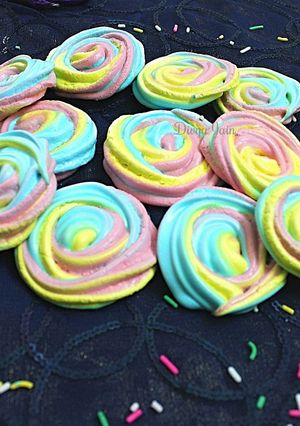 A picture of Eggless/Vegan Meringue Rainbow Cookies.
