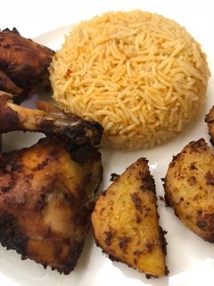 صورة لوصفة دجاج وبطاطا وارز بالبسباس العدني
