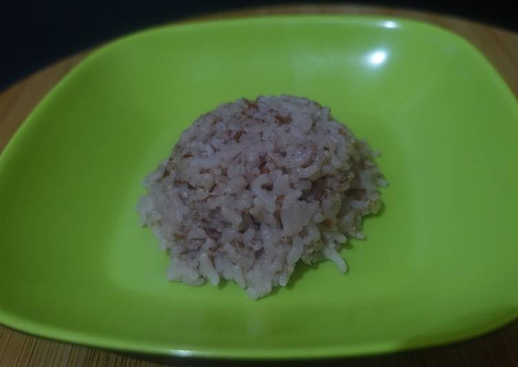 Tips Manfaat dan Cara Memasak Nasi Merah Agar Tidak Keras Part 1 | Tips Diet Pemula