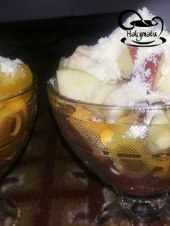 Fruit salad ainihin hoton girkin