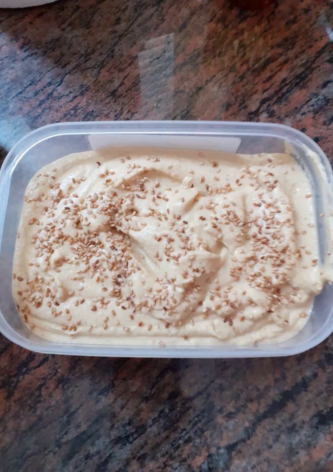 Una foto de Hummus de garbanzos