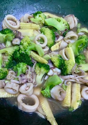 Foto resep Tumis Brokoli Cumi