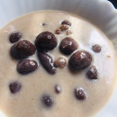 A picture of Ragi paal kozhukattai.
