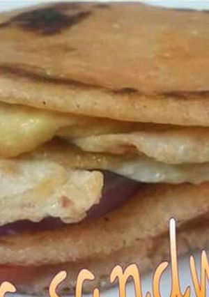 A picture of Dosa Egg sandwich.