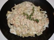 A picture of creamy garlic pasta