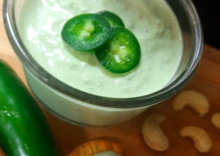 Step-by-Step Guide to Prepare Perfect Cashew Jalapeno vegan dip