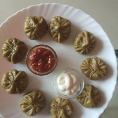 A picture of Spinach tofu momos.