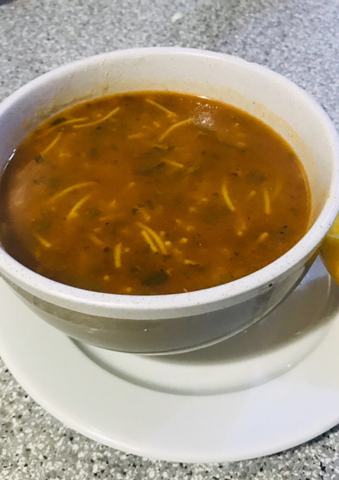 Una foto de Harira🍵🍅 (sopa marroquí)