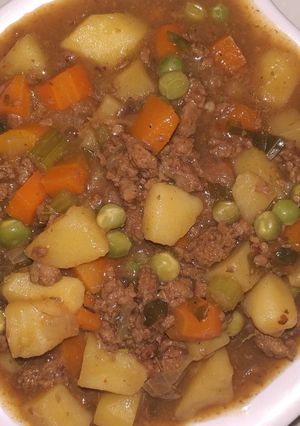 A picture of Mixed vegetable soup.
