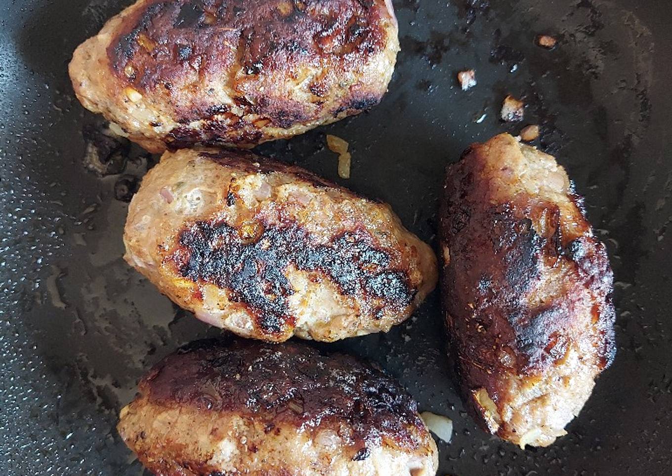 "Salchichas" de carne molida