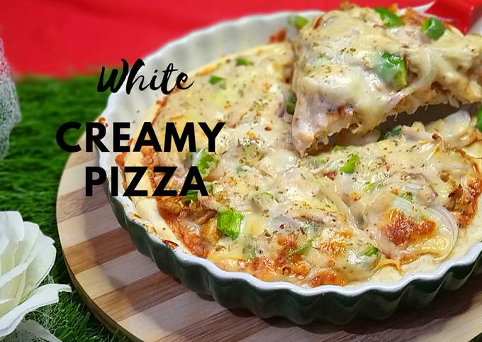 White Creamy Pizza | Bechamel Sauce Recipe By Mariam Azeem (Umme Sarim ...