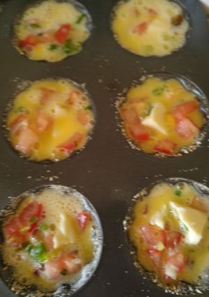 Una foto de Muffins de caprese
