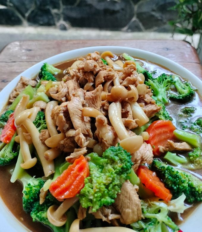 Foto resep Brokoli Siram Jamur 🥦🍄