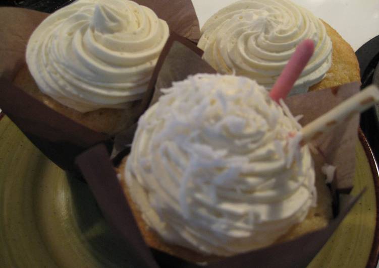 Steps to Prepare Award-winning Coconut Cupcakes