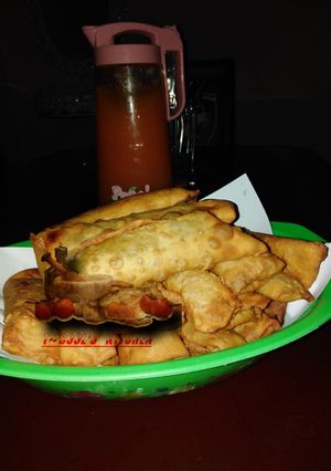 A picture of Spring rolls.