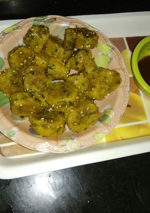 A picture of Mix flour muthia.
