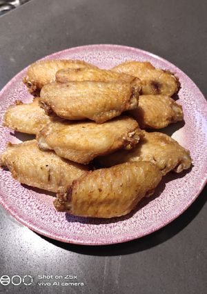 A picture of Fried Chicken Wings.