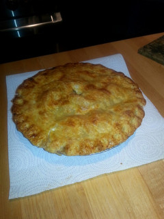 A picture of Dad's Peach Pie.